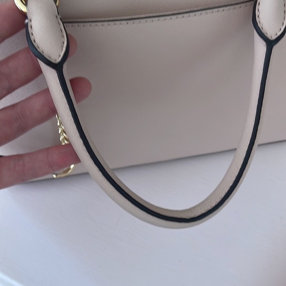 Michael Kors Medium Jet Set Saffiano Leather Dome Satchel in Blush - Picture 8 of 16